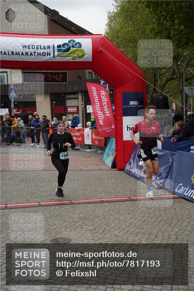 04.05.2025 - 8. Wedeler Halbmarathon Felixshl http://msf.ph/oto/7817193 04.05.2025 11:27:40 Ziel 790, 862, 1081, 1208 meine-sportfotos.de