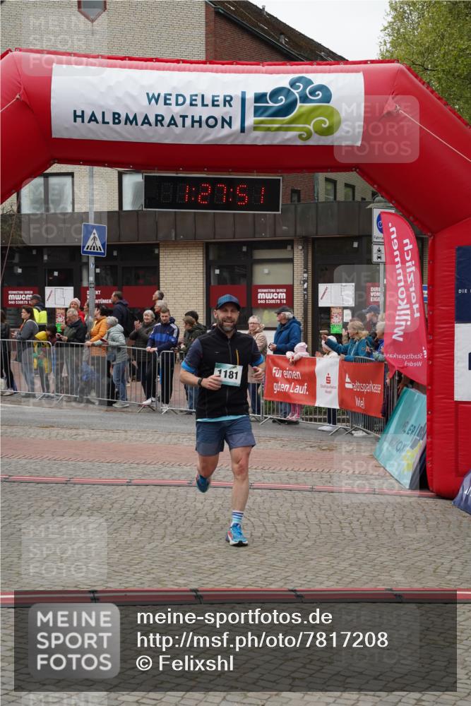 04.05.2025 - 8. Wedeler Halbmarathon Felixshl http://msf.ph/oto/7817208 04.05.2025 11:27:49 Ziel 1181 meine-sportfotos.de