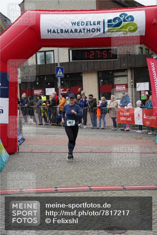 04.05.2025 - 8. Wedeler Halbmarathon Felixshl http://msf.ph/oto/7817217 04.05.2025 11:27:55 Ziel 867 meine-sportfotos.de