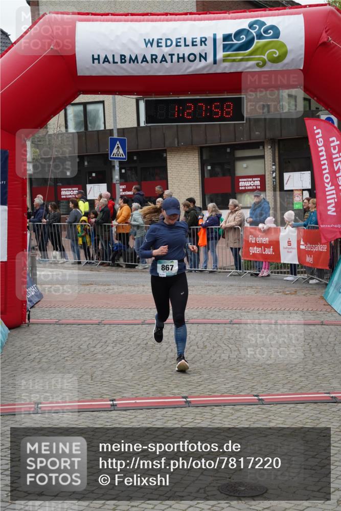 04.05.2025 - 8. Wedeler Halbmarathon Felixshl http://msf.ph/oto/7817220 04.05.2025 11:27:56 Ziel 867 meine-sportfotos.de