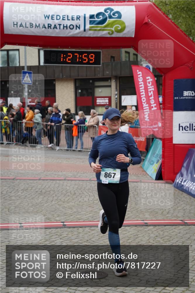 04.05.2025 - 8. Wedeler Halbmarathon Felixshl http://msf.ph/oto/7817227 04.05.2025 11:27:57 Ziel 867 meine-sportfotos.de