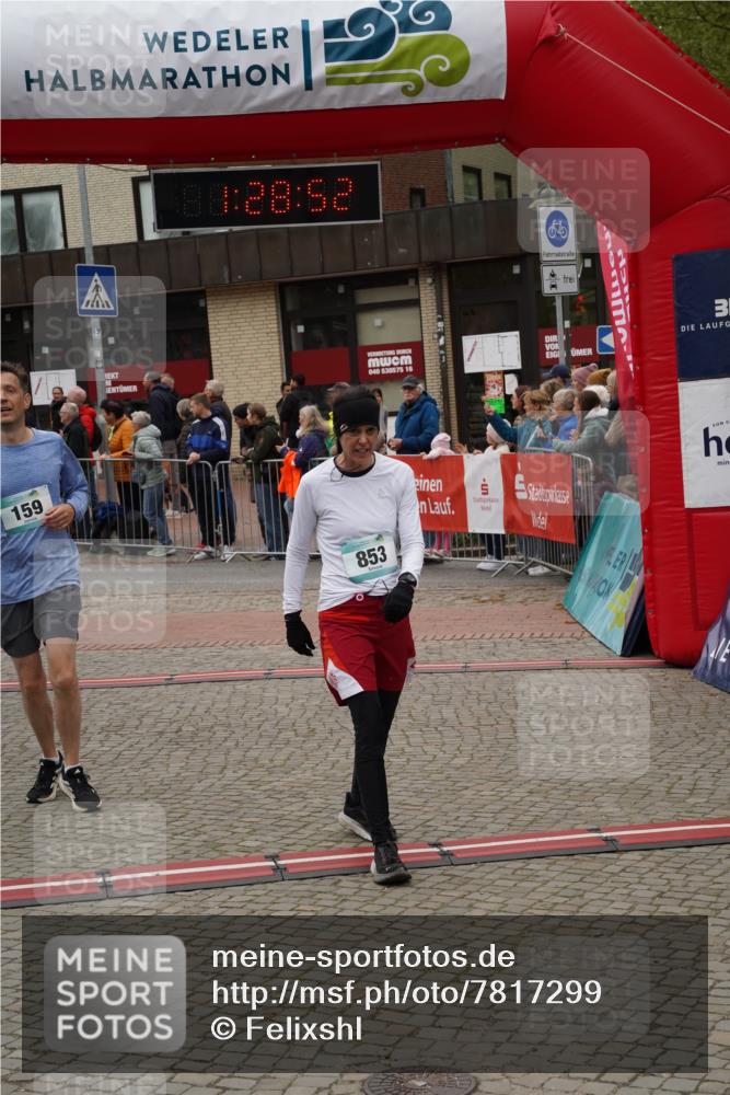 04.05.2025 - 8. Wedeler Halbmarathon Felixshl http://msf.ph/oto/7817299 04.05.2025 11:28:50 Ziel 159, 853 meine-sportfotos.de