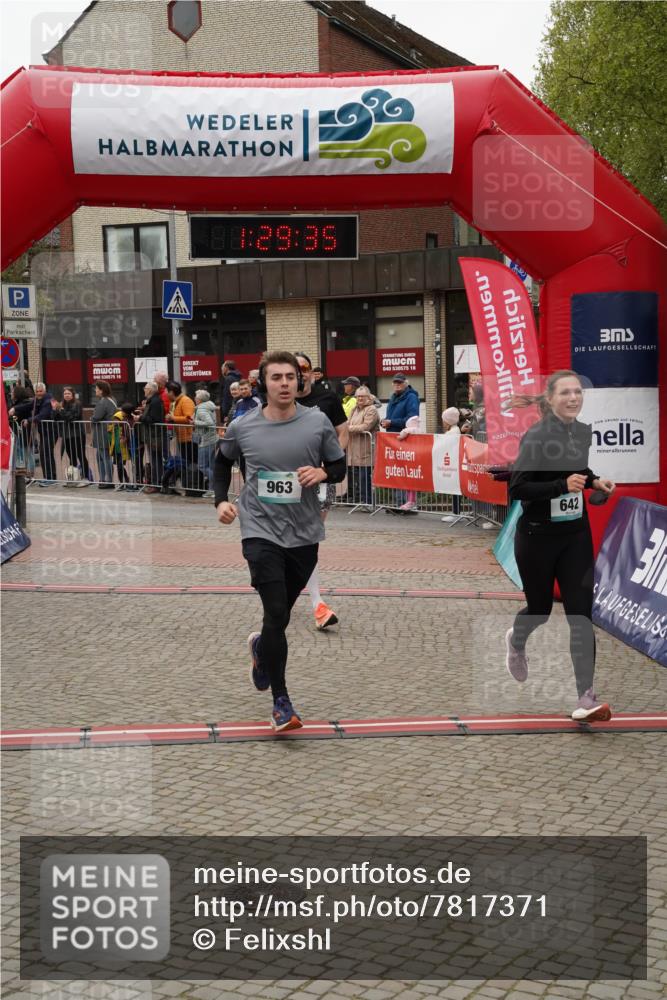 04.05.2025 - 8. Wedeler Halbmarathon Felixshl http://msf.ph/oto/7817371 04.05.2025 11:29:33 Ziel 188, 642, 963 meine-sportfotos.de