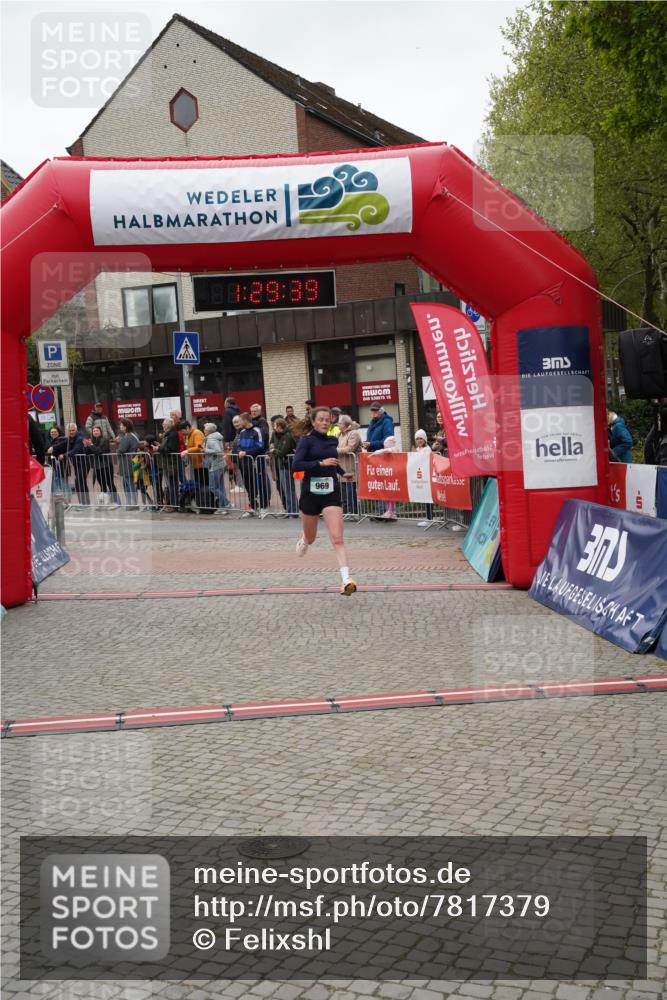 04.05.2025 - 8. Wedeler Halbmarathon Felixshl http://msf.ph/oto/7817379 04.05.2025 11:29:37 Ziel 188, 642, 963, 969 meine-sportfotos.de