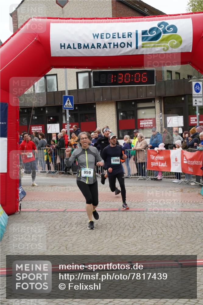 04.05.2025 - 8. Wedeler Halbmarathon Felixshl http://msf.ph/oto/7817439 04.05.2025 11:30:04 Ziel 454, 567, 704, 959, 1006, 1133 meine-sportfotos.de