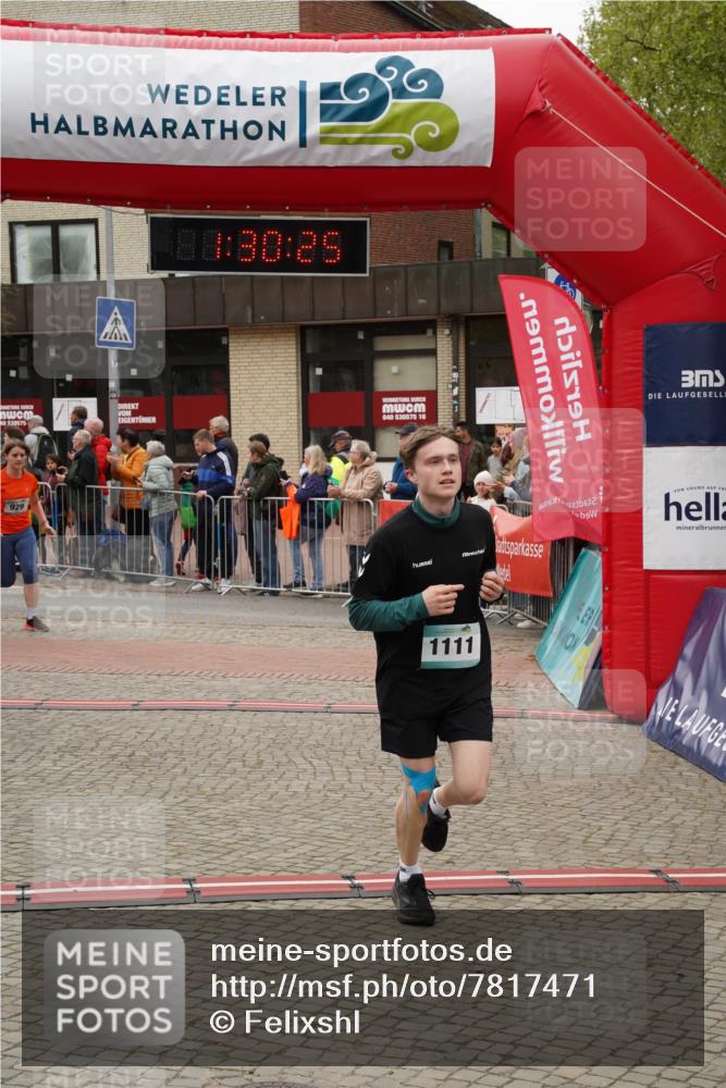 04.05.2025 - 8. Wedeler Halbmarathon Felixshl http://msf.ph/oto/7817471 04.05.2025 11:30:23 Ziel 514, 929, 1111 meine-sportfotos.de