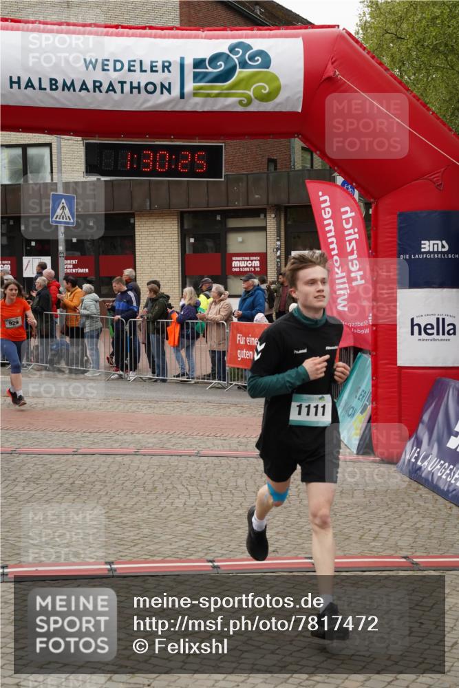 04.05.2025 - 8. Wedeler Halbmarathon Felixshl http://msf.ph/oto/7817472 04.05.2025 11:30:23 Ziel 514, 929, 1111 meine-sportfotos.de