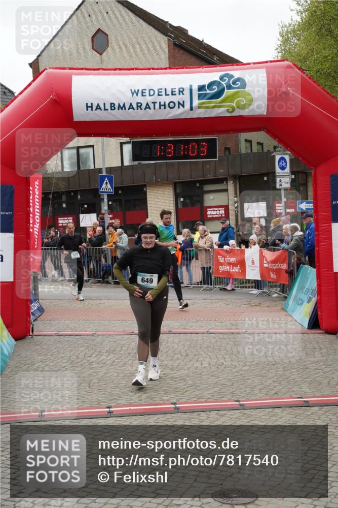 04.05.2025 - 8. Wedeler Halbmarathon Felixshl http://msf.ph/oto/7817540 04.05.2025 11:31:01 Ziel 177, 649, 843, 883, 1130 meine-sportfotos.de