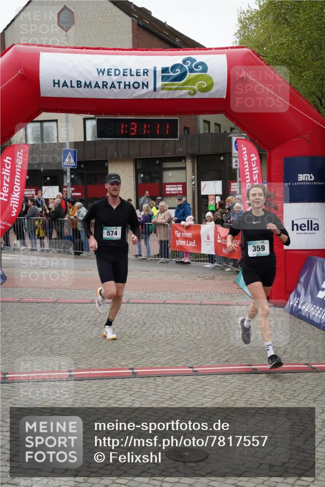 04.05.2025 - 8. Wedeler Halbmarathon Felixshl http://msf.ph/oto/7817557 04.05.2025 11:31:09 Ziel 177, 359, 574, 843 meine-sportfotos.de