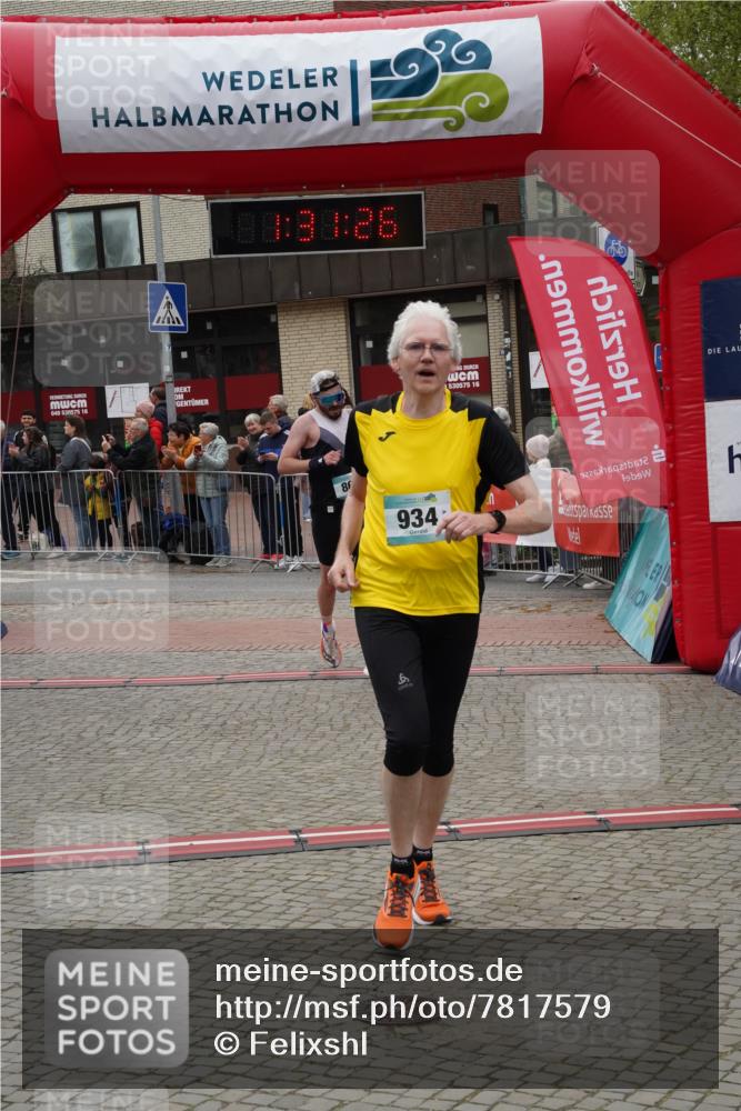 04.05.2025 - 8. Wedeler Halbmarathon Felixshl http://msf.ph/oto/7817579 04.05.2025 11:31:24 Ziel 840, 863, 934 meine-sportfotos.de