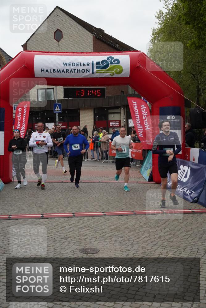 04.05.2025 - 8. Wedeler Halbmarathon Felixshl http://msf.ph/oto/7817615 04.05.2025 11:31:43 Ziel 289, 367, 394, 687, 764, 979 meine-sportfotos.de