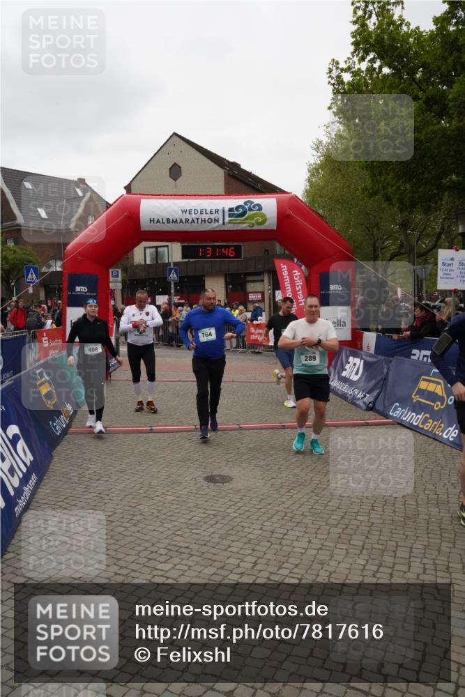 04.05.2025 - 8. Wedeler Halbmarathon Felixshl http://msf.ph/oto/7817616 04.05.2025 11:31:44 Ziel 289, 394, 687, 764, 979 meine-sportfotos.de