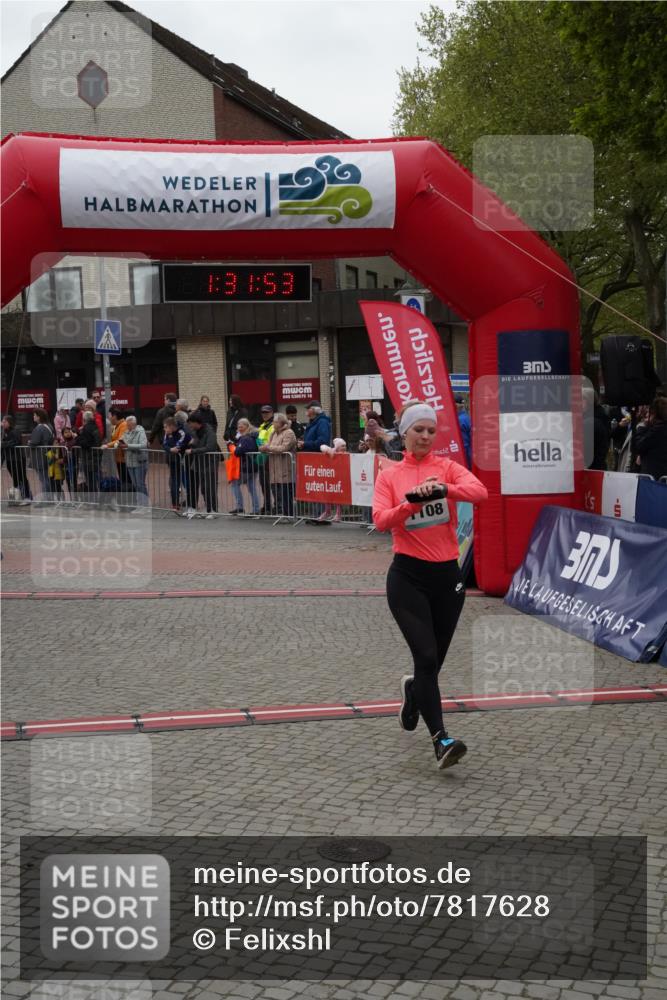 04.05.2025 - 8. Wedeler Halbmarathon Felixshl http://msf.ph/oto/7817628 04.05.2025 11:31:51 Ziel 1108 meine-sportfotos.de