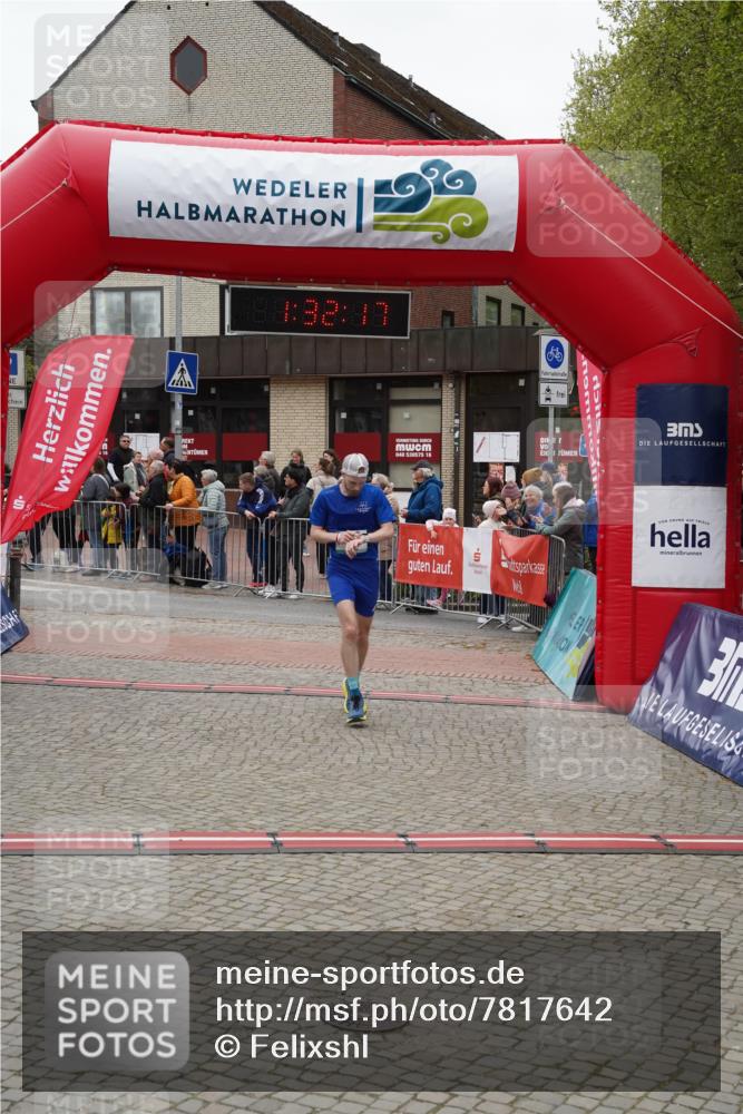 04.05.2025 - 8. Wedeler Halbmarathon Felixshl http://msf.ph/oto/7817642 04.05.2025 11:32:15 Ziel 7, 351 meine-sportfotos.de