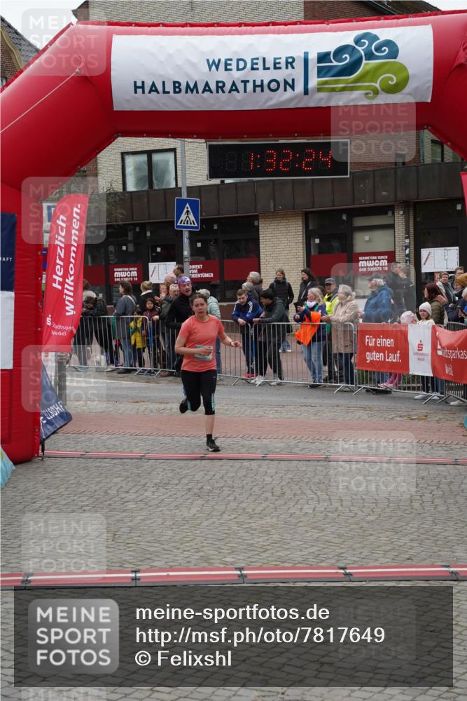 04.05.2025 - 8. Wedeler Halbmarathon Felixshl http://msf.ph/oto/7817649 04.05.2025 11:32:22 Ziel 236, 1027 meine-sportfotos.de