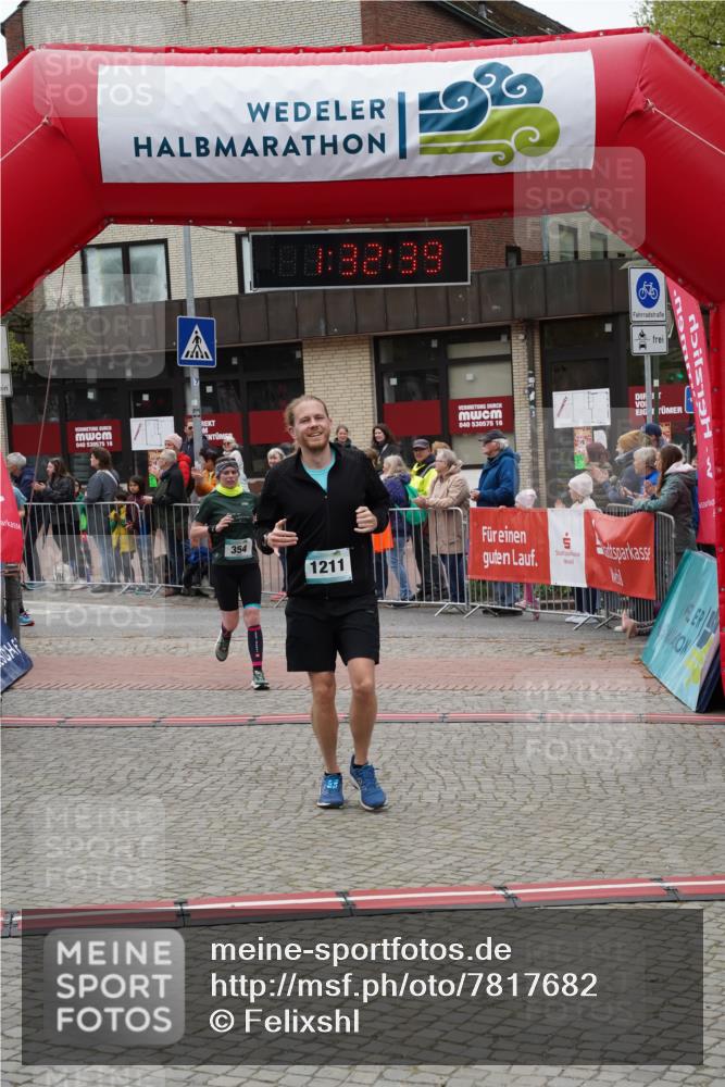 04.05.2025 - 8. Wedeler Halbmarathon Felixshl http://msf.ph/oto/7817682 04.05.2025 11:32:37 Ziel 311, 354, 579, 728, 1101, 1211 meine-sportfotos.de