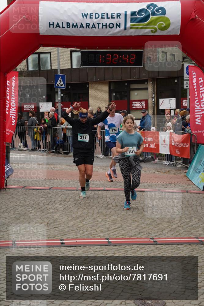 04.05.2025 - 8. Wedeler Halbmarathon Felixshl http://msf.ph/oto/7817691 04.05.2025 11:32:40 Ziel 311, 354, 579, 728, 774, 1101, 1211 meine-sportfotos.de