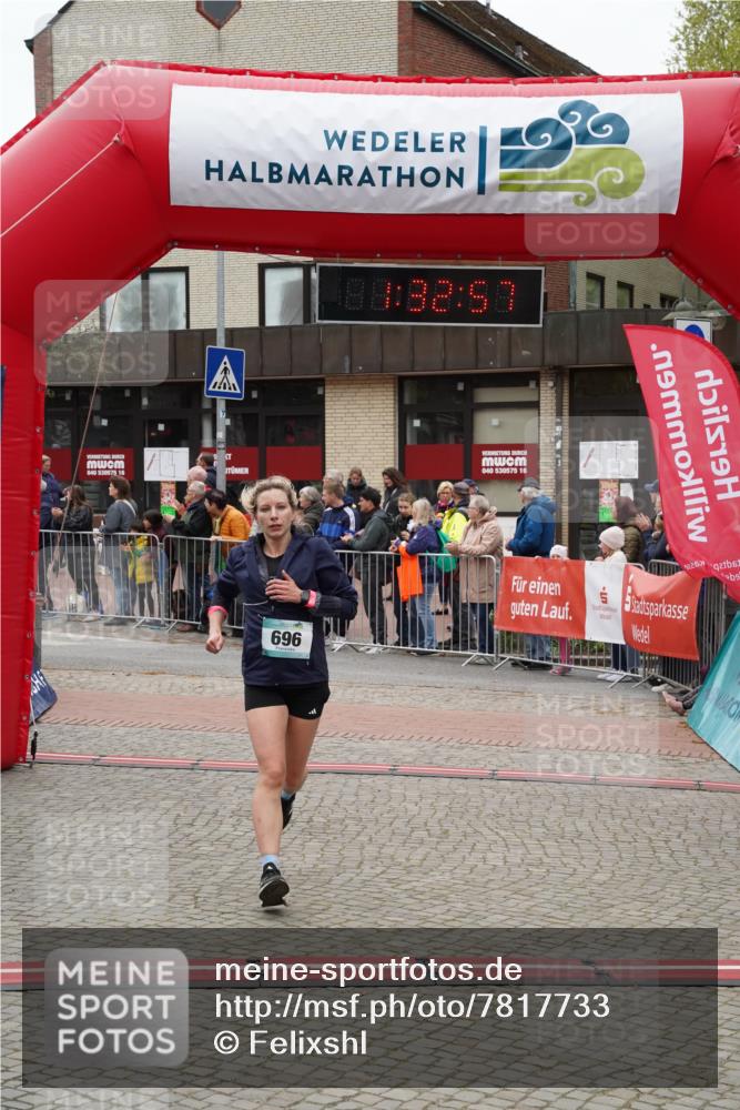 04.05.2025 - 8. Wedeler Halbmarathon Felixshl http://msf.ph/oto/7817733 04.05.2025 11:32:55 Ziel 33, 446, 696, 968, 1092, 1160 meine-sportfotos.de