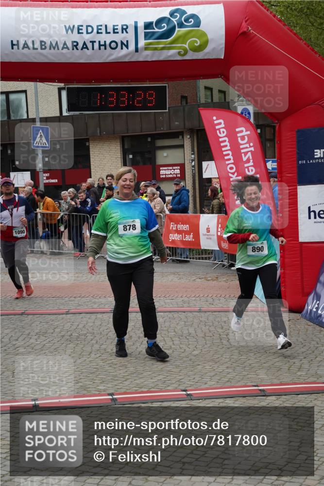 04.05.2025 - 8. Wedeler Halbmarathon Felixshl http://msf.ph/oto/7817800 04.05.2025 11:33:27 Ziel 878, 890, 1090 meine-sportfotos.de