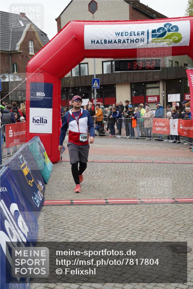 04.05.2025 - 8. Wedeler Halbmarathon Felixshl http://msf.ph/oto/7817804 04.05.2025 11:33:30 Ziel 785, 878, 890, 1090 meine-sportfotos.de