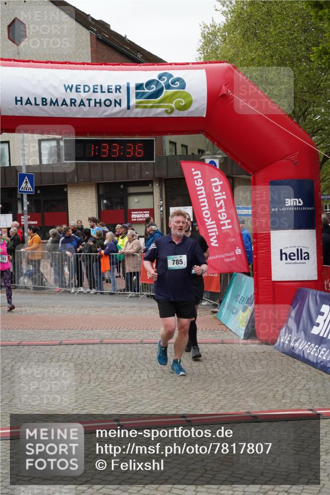 04.05.2025 - 8. Wedeler Halbmarathon Felixshl http://msf.ph/oto/7817807 04.05.2025 11:33:34 Ziel 323, 785, 1090, 1128, 1183 meine-sportfotos.de