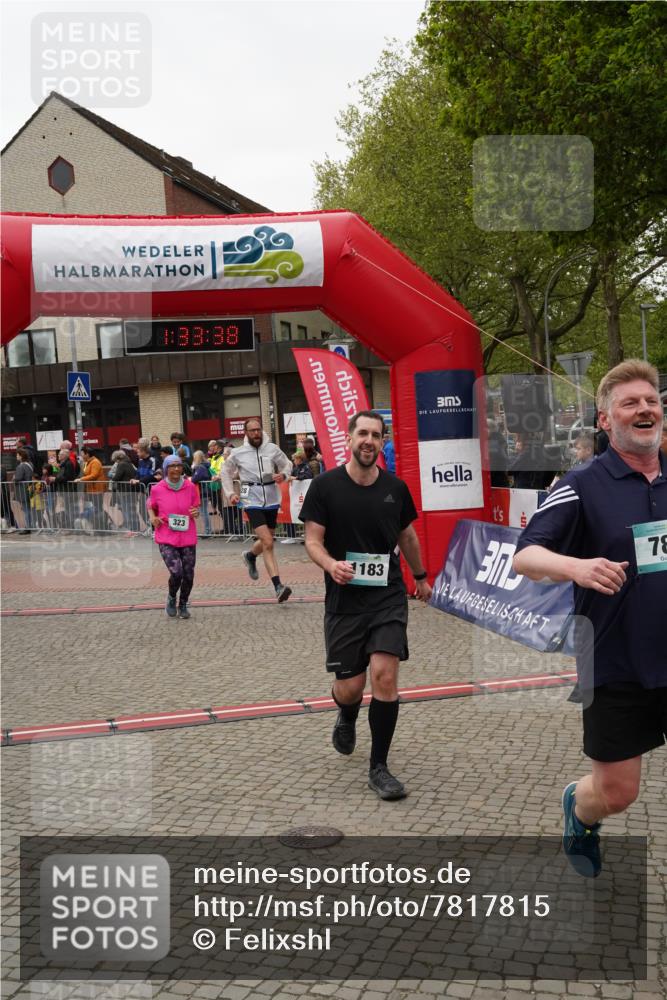 04.05.2025 - 8. Wedeler Halbmarathon Felixshl http://msf.ph/oto/7817815 04.05.2025 11:33:36 Ziel 323, 785, 1128, 1183 meine-sportfotos.de
