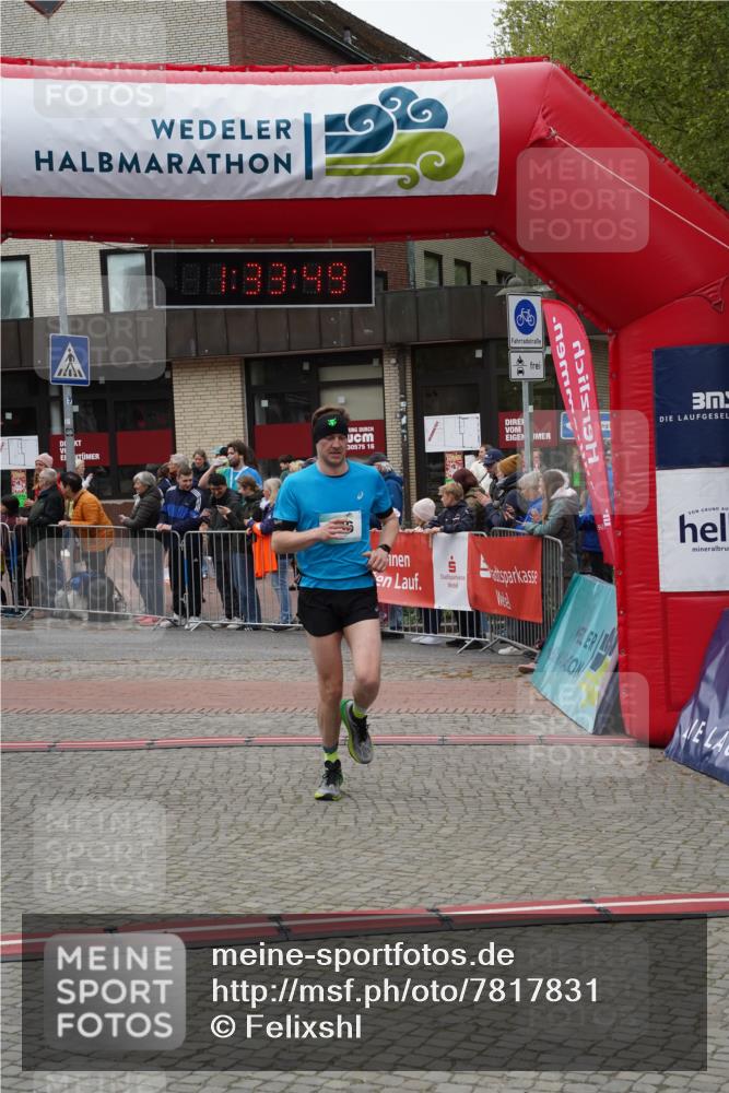 04.05.2025 - 8. Wedeler Halbmarathon Felixshl http://msf.ph/oto/7817831 04.05.2025 11:33:47 Ziel 336, 916, 1134 meine-sportfotos.de
