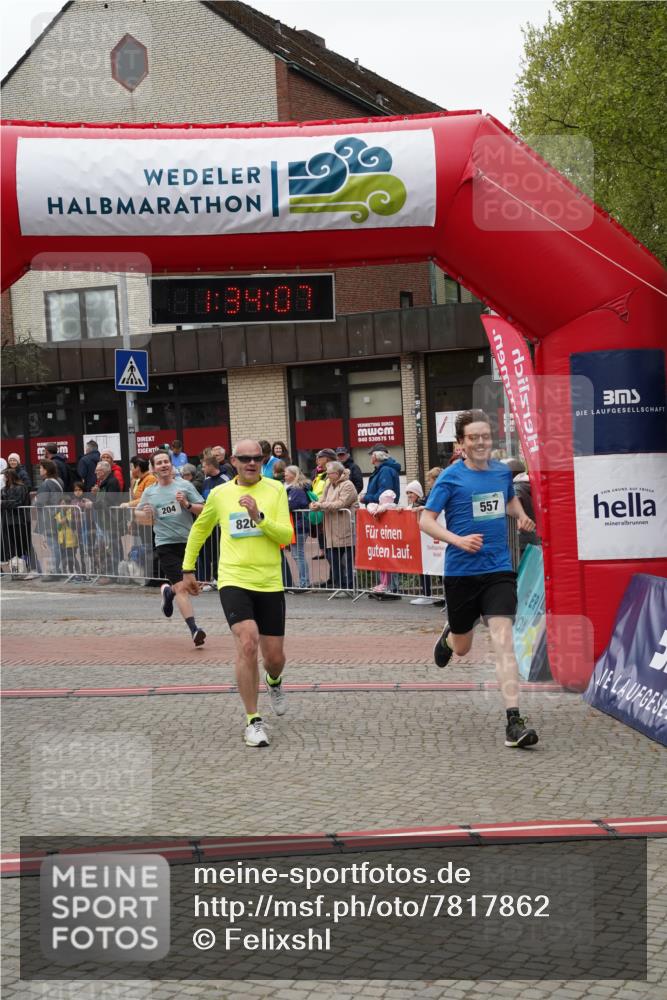 04.05.2025 - 8. Wedeler Halbmarathon Felixshl http://msf.ph/oto/7817862 04.05.2025 11:34:05 Ziel 204, 557, 820 meine-sportfotos.de