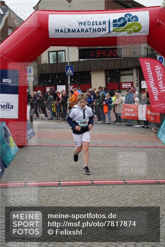 04.05.2025 - 8. Wedeler Halbmarathon Felixshl http://msf.ph/oto/7817874 04.05.2025 11:34:18 Ziel 1060 meine-sportfotos.de