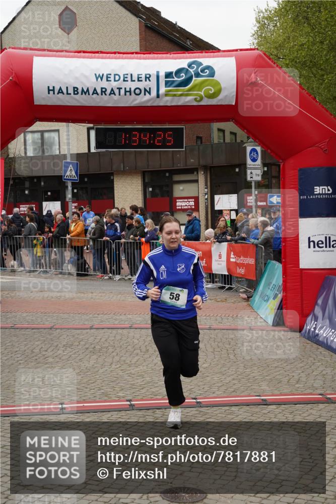 04.05.2025 - 8. Wedeler Halbmarathon Felixshl http://msf.ph/oto/7817881 04.05.2025 11:34:23 Ziel 58, 1060 meine-sportfotos.de