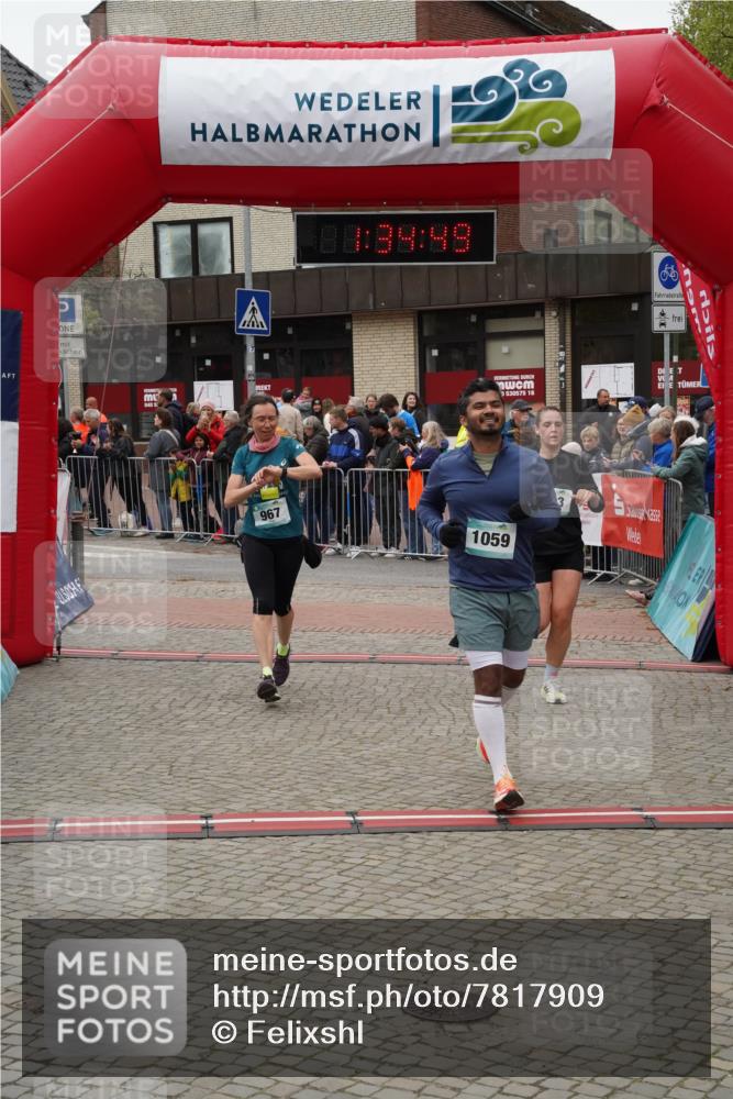 04.05.2025 - 8. Wedeler Halbmarathon Felixshl http://msf.ph/oto/7817909 04.05.2025 11:34:47 Ziel 513, 652, 678, 967, 1059, 1206 meine-sportfotos.de