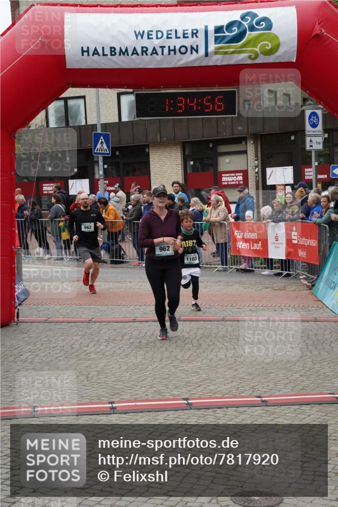 04.05.2025 - 8. Wedeler Halbmarathon Felixshl http://msf.ph/oto/7817920 04.05.2025 11:34:54 Ziel 662, 793, 962, 1103 meine-sportfotos.de