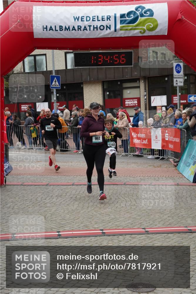04.05.2025 - 8. Wedeler Halbmarathon Felixshl http://msf.ph/oto/7817921 04.05.2025 11:34:54 Ziel 662, 793, 962, 1103 meine-sportfotos.de