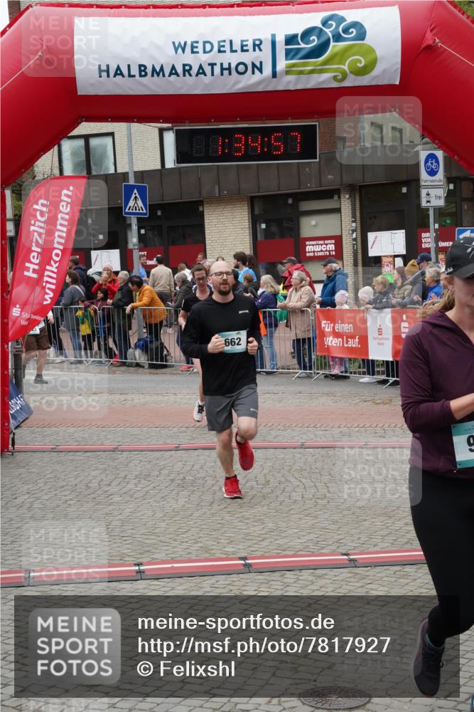 04.05.2025 - 8. Wedeler Halbmarathon Felixshl http://msf.ph/oto/7817927 04.05.2025 11:34:55 Ziel 662, 793, 962, 1103 meine-sportfotos.de