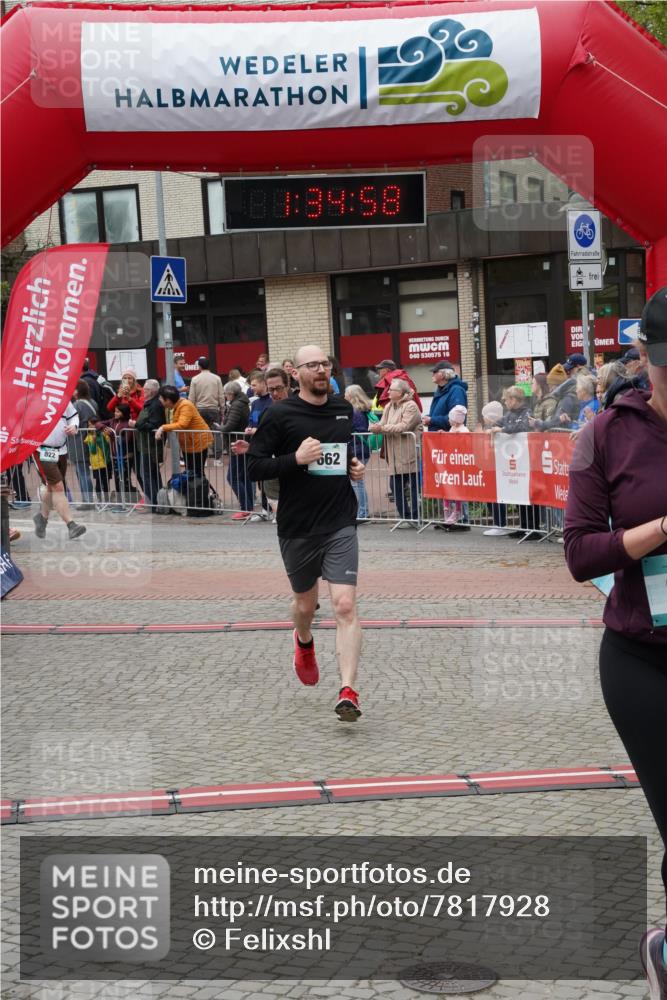 04.05.2025 - 8. Wedeler Halbmarathon Felixshl http://msf.ph/oto/7817928 04.05.2025 11:34:56 Ziel 662, 755, 793, 822, 823, 962, 1103 meine-sportfotos.de