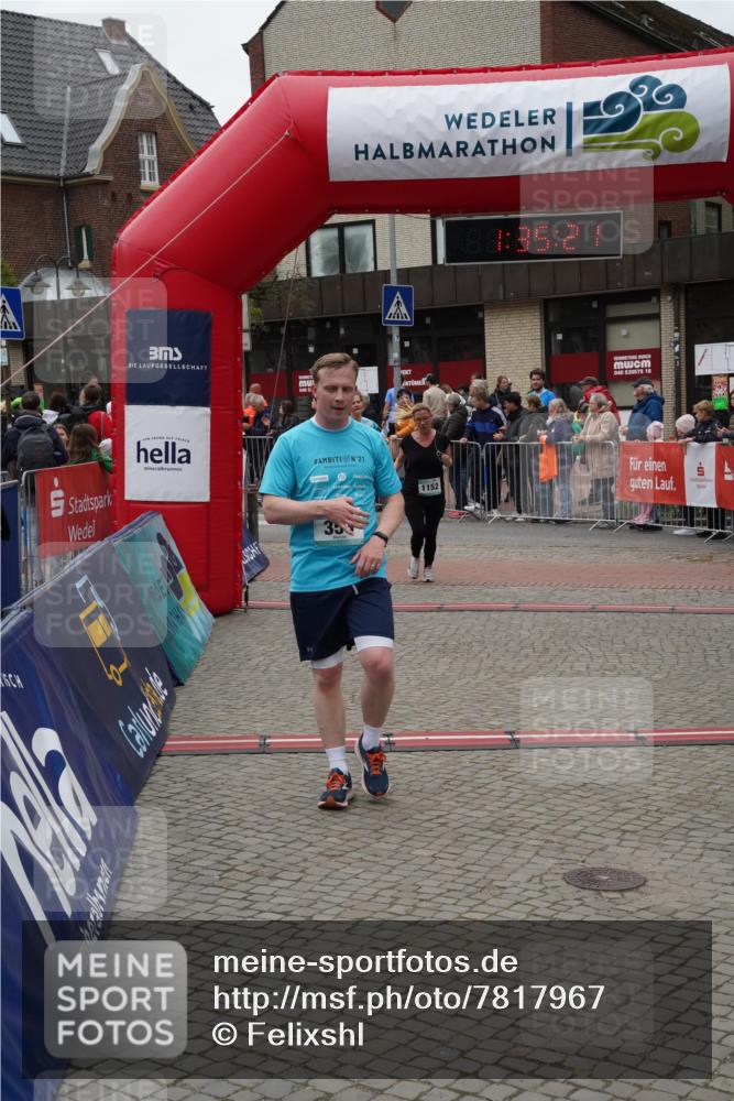 04.05.2025 - 8. Wedeler Halbmarathon Felixshl http://msf.ph/oto/7817967 04.05.2025 11:35:19 Ziel 353, 732, 917, 1029, 1091, 1152 meine-sportfotos.de