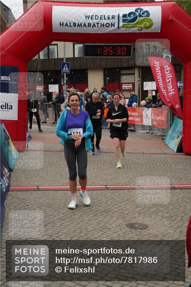 04.05.2025 - 8. Wedeler Halbmarathon Felixshl http://msf.ph/oto/7817986 04.05.2025 11:35:28 Ziel 226, 603, 637, 709, 947, 1046, 1121, 1209 meine-sportfotos.de
