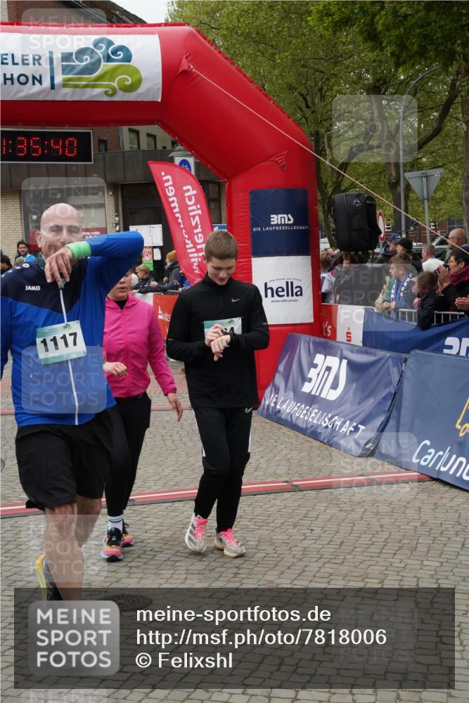 04.05.2025 - 8. Wedeler Halbmarathon Felixshl http://msf.ph/oto/7818006 04.05.2025 11:35:38 Ziel 565, 893, 964, 965, 1117, 1132 meine-sportfotos.de