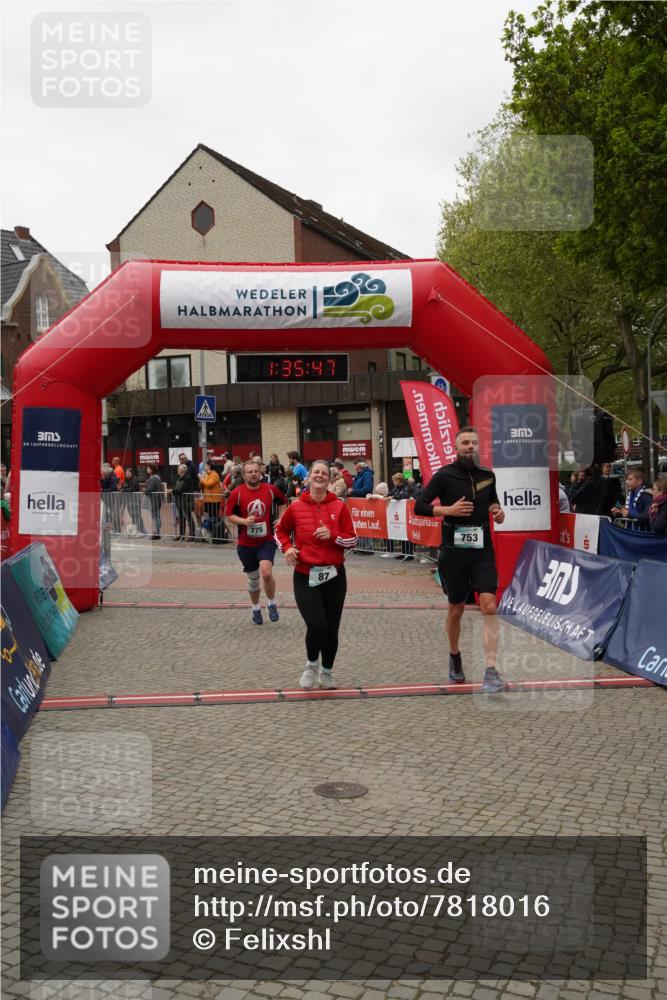 04.05.2025 - 8. Wedeler Halbmarathon Felixshl http://msf.ph/oto/7818016 04.05.2025 11:35:45 Ziel 87, 202, 753, 775, 1132 meine-sportfotos.de