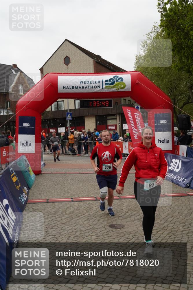 04.05.2025 - 8. Wedeler Halbmarathon Felixshl http://msf.ph/oto/7818020 04.05.2025 11:35:47 Ziel 87, 202, 259, 753, 775, 1132 meine-sportfotos.de