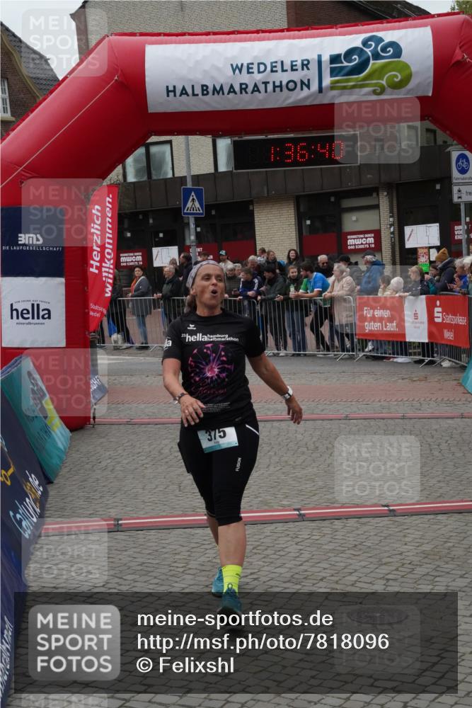 04.05.2025 - 8. Wedeler Halbmarathon Felixshl http://msf.ph/oto/7818096 04.05.2025 11:36:38 Ziel 375 meine-sportfotos.de