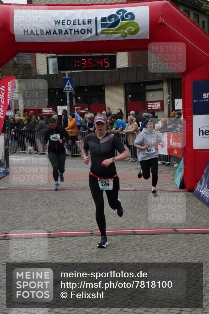 04.05.2025 - 8. Wedeler Halbmarathon Felixshl http://msf.ph/oto/7818100 04.05.2025 11:36:43 Ziel 526, 593, 663 meine-sportfotos.de