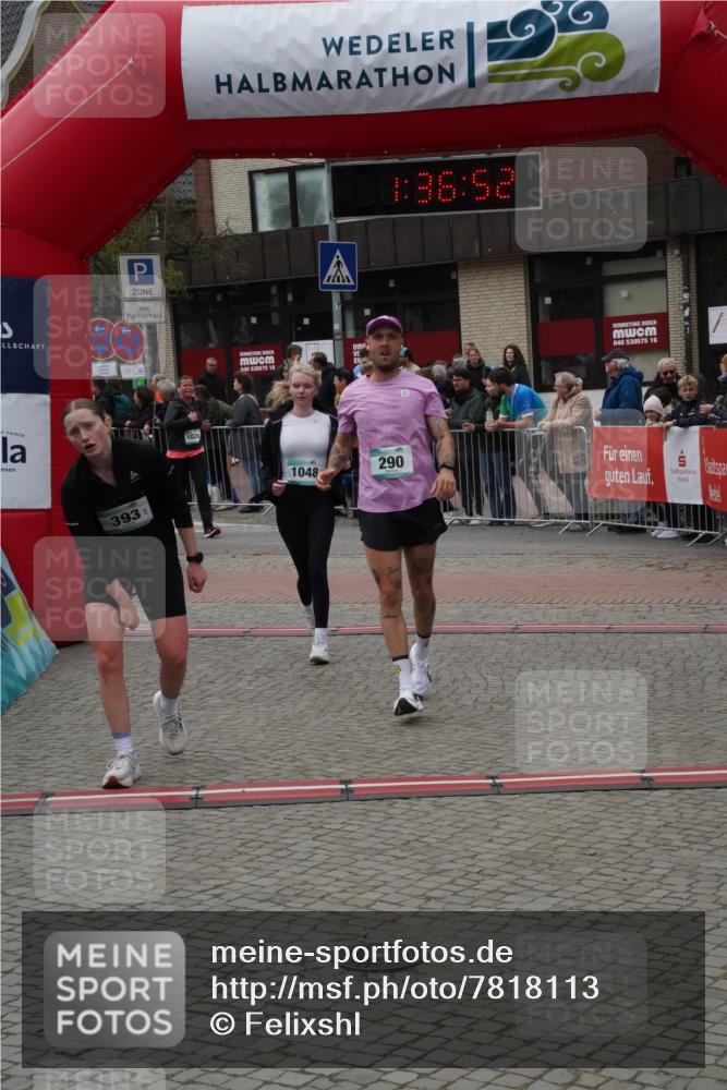 04.05.2025 - 8. Wedeler Halbmarathon Felixshl http://msf.ph/oto/7818113 04.05.2025 11:36:50 Ziel 290, 393, 663, 1048 meine-sportfotos.de