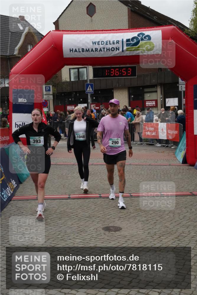 04.05.2025 - 8. Wedeler Halbmarathon Felixshl http://msf.ph/oto/7818115 04.05.2025 11:36:51 Ziel 290, 393, 1020, 1048 meine-sportfotos.de