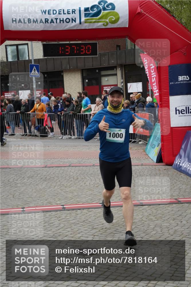 04.05.2025 - 8. Wedeler Halbmarathon Felixshl http://msf.ph/oto/7818164 04.05.2025 11:37:28 Ziel 1000, 1165 meine-sportfotos.de