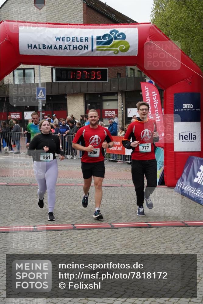 04.05.2025 - 8. Wedeler Halbmarathon Felixshl http://msf.ph/oto/7818172 04.05.2025 11:37:33 Ziel 777, 806, 889, 961, 1000, 1165 meine-sportfotos.de