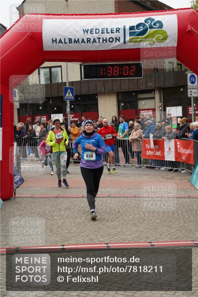 04.05.2025 - 8. Wedeler Halbmarathon Felixshl http://msf.ph/oto/7818211 04.05.2025 11:38:00 Ziel 794, 795, 800, 838, 1194 meine-sportfotos.de