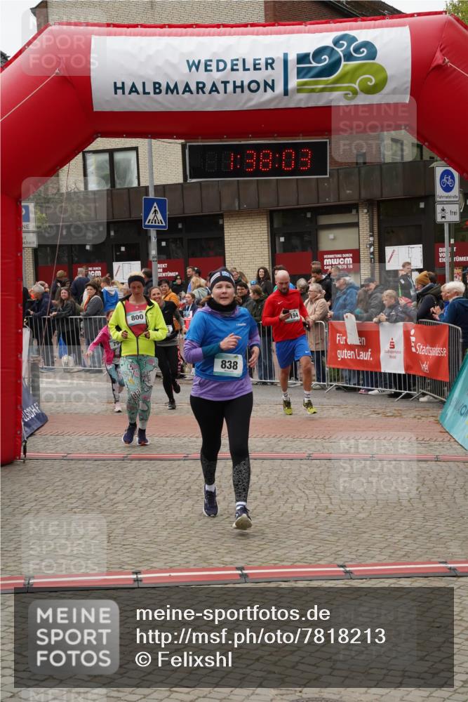 04.05.2025 - 8. Wedeler Halbmarathon Felixshl http://msf.ph/oto/7818213 04.05.2025 11:38:01 Ziel 86, 794, 795, 800, 838, 1194 meine-sportfotos.de