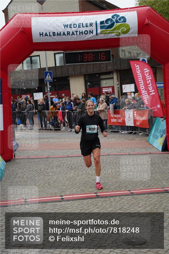 04.05.2025 - 8. Wedeler Halbmarathon Felixshl http://msf.ph/oto/7818248 04.05.2025 11:38:14 Ziel 816, 844, 920 meine-sportfotos.de