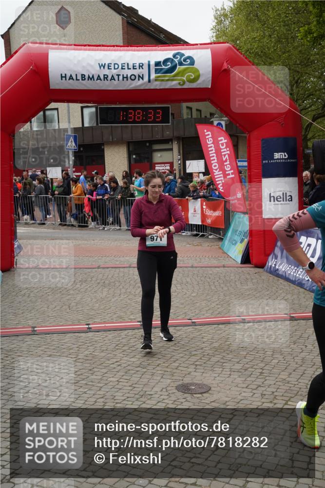 04.05.2025 - 8. Wedeler Halbmarathon Felixshl http://msf.ph/oto/7818282 04.05.2025 11:38:31 Ziel 524, 769, 789, 971 meine-sportfotos.de